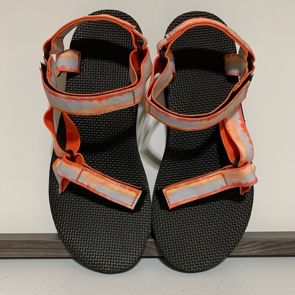 Teva Women's Original Universal Tie-dye Sandal-Size 9 - Picture 4 of 11